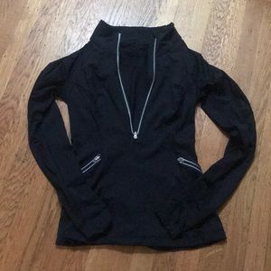 Lululemon running top